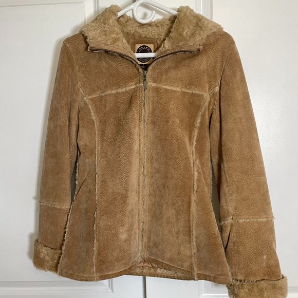 Tan Suede Jacket with sherpa lining and hood - Picture 1 of 4
